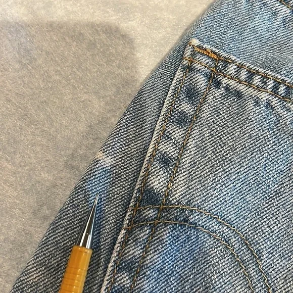 Men’s vintage 90s 505 straight fit size 34 x 30